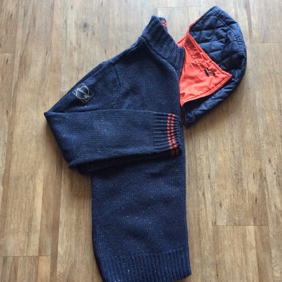 Stand Collar Cardigan w/ Detachable Hood - Picture 6 of 8